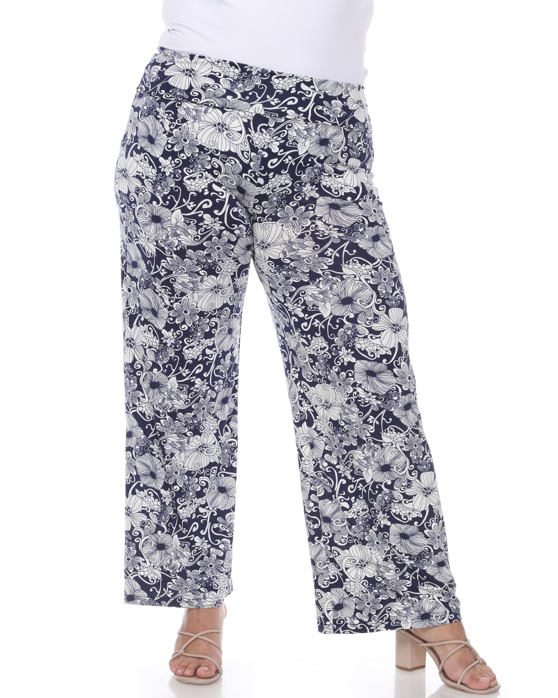 Front of a model wearing a size 3X Floral Paisley Palazzo Pants in Navy by White Mark. | dia_product_style_image_id:246639